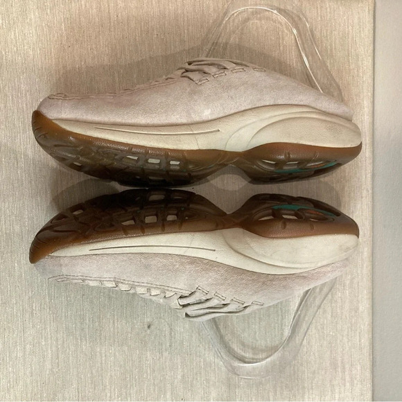 MERRELL Sz 7 Primo Weave Slip On Leather Grip Soles Comfort Sandals Shoes - Picture 4 of 11